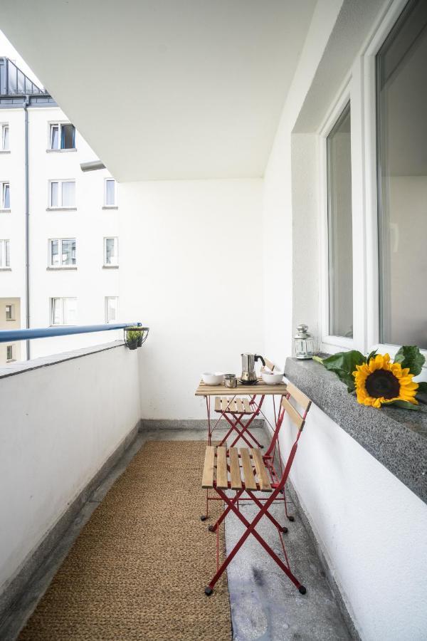 Oomph Warsaw Central 3-Bedroom Flat Екстериор снимка